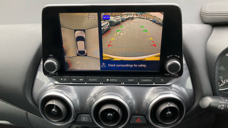 Nissan Juke 1.6 Hybrid Tekna 5dr Auto Hybrid Hatchback